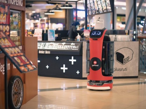 BellaBot X GoFood, the first robotic technology user in Indonesia